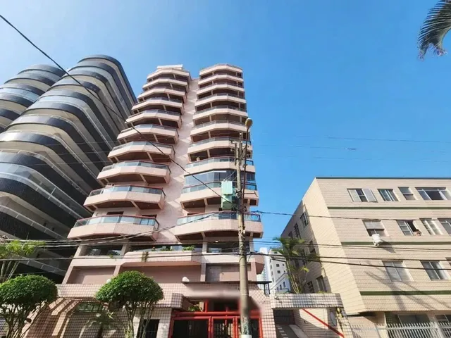 Imagem: O apartamento possui 2 Dormitórios, 1 Suíte, 2 Banheiros,