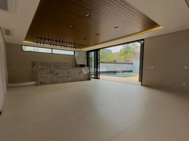 Imagem: A casa possui 4 Dormitórios, 4 Suítes, 5 Banheiros, 6
