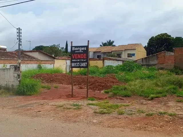 Imagem: Área com 770 Metros Plana com Aptidão