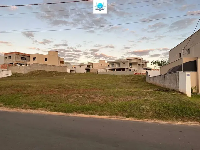 Imagem: Terreno À Venda no Bairro Jardins Capri