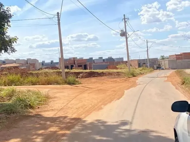 Imagem 6: Imóvel para Venda Possui 252 Metros Quadrados em Jardim Scala - Trindade - Go