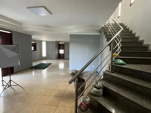 Imagem 9: Imóvel para Aluguel com 270 Metros Quadrados com 4 Quartos em Cabo Branco - João Pessoa