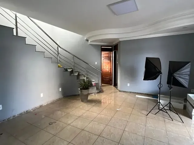 Imagem 11: Imóvel para Aluguel com 270 Metros Quadrados com 4 Quartos em Cabo Branco - João Pessoa