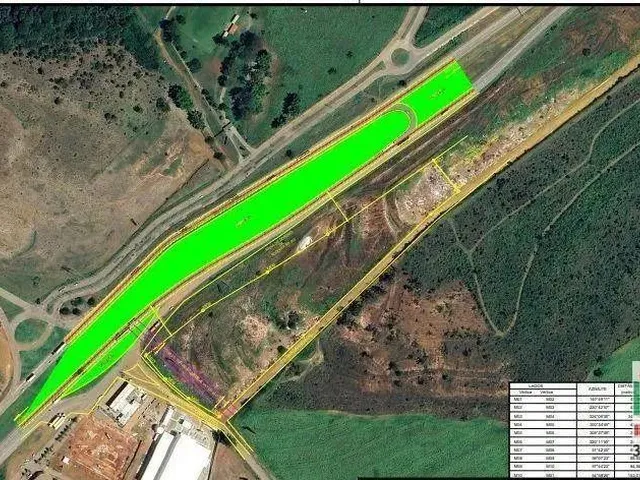Imagem: O terreno possui 32.000m² de Área e está localizado em