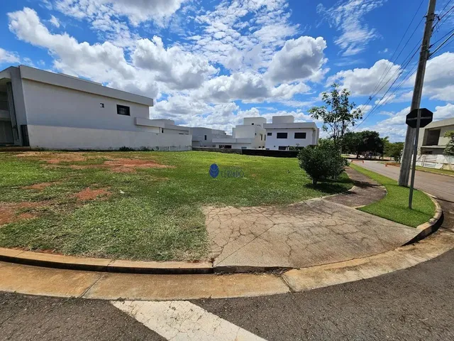 Imagem: Lote de Esquina no Condomínio Terras Alphaville