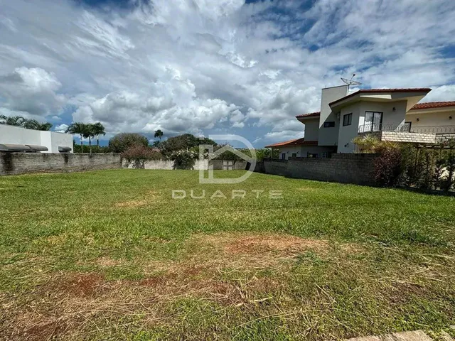 Imagem 1: Lote em Condomínio Roses Garden
