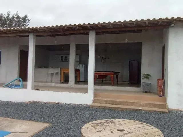Imagem 4: Vendo Chácara com Piscina - 2.000 M² Localização: Saída para Juramento