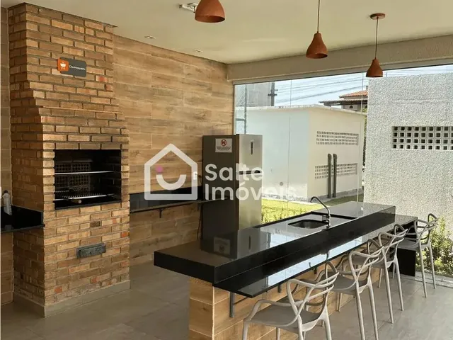 Imagem 3: Apartamento Térreo de 2 Quartos (1 Suíte) em Ponta de Campina com Área Privativa