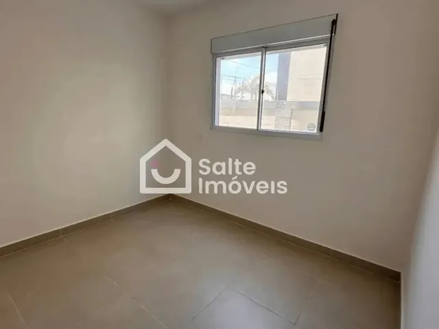 Imagem 13: Apartamento Térreo de 2 Quartos (1 Suíte) em Ponta de Campina com Área Privativa