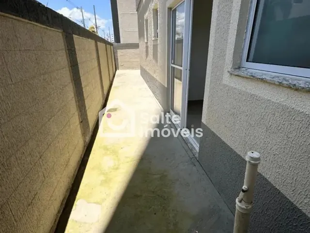Imagem 4: Apartamento Térreo de 2 Quartos (1 Suíte) em Ponta de Campina com Área Privativa