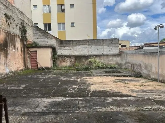 Imagem 13: Casa Espaçosa e Documentada - Aceita Financiamento e Permuta Casas, Carros e Apartamentos