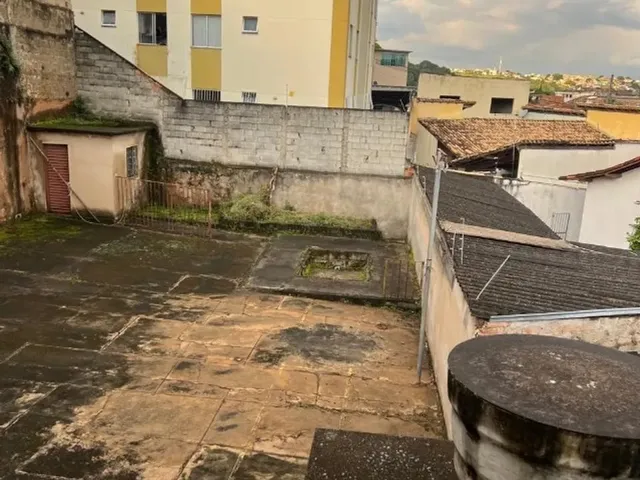 Imagem 14: Casa Espaçosa e Documentada - Aceita Financiamento e Permuta Casas, Carros e Apartamentos