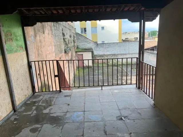 Imagem 6: Casa Espaçosa e Documentada - Aceita Financiamento e Permuta Casas, Carros e Apartamentos