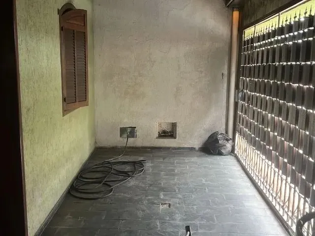 Imagem 9: Casa Espaçosa e Documentada - Aceita Financiamento e Permuta Casas, Carros e Apartamentos