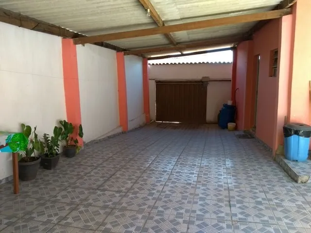 Imagem: Casa com 3 Dormitórios À Venda, 360 M²
