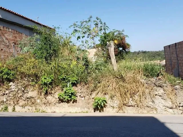 Imagem: Lote em Rua Escritora Cecília Meireles