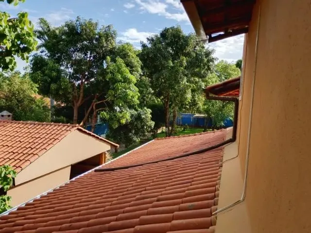 Imagem 2: Sitio com Piscina em Condominio Fechado