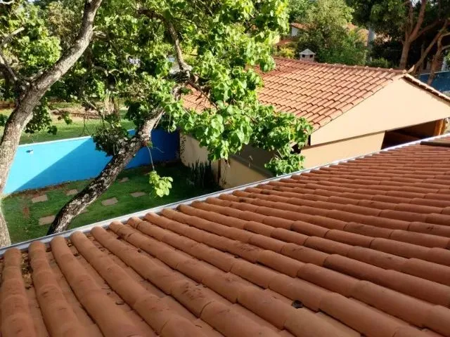 Imagem 5: Sitio com Piscina em Condominio Fechado