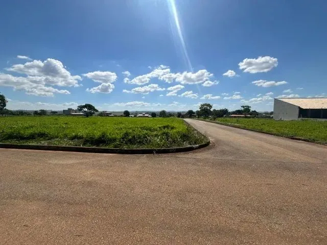 Imagem: Lote de 480M² no Condominio Vitoria Náutico