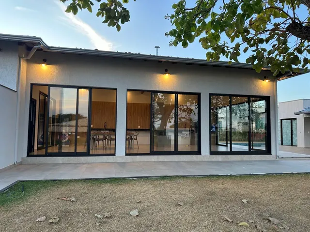 Imagem 9: Vendo Excelente Casa em Condomínio Fechado