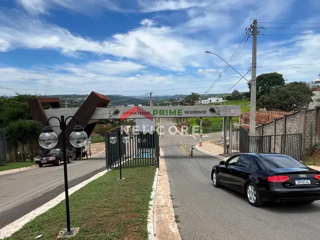 Imagem: Lote em Condomínio em Rua Orlando Melo