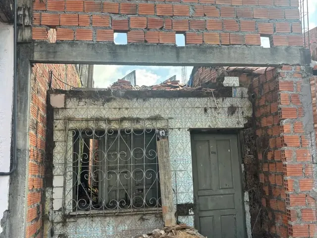Imagem: Vende-Se Terreno - Monte Castelo