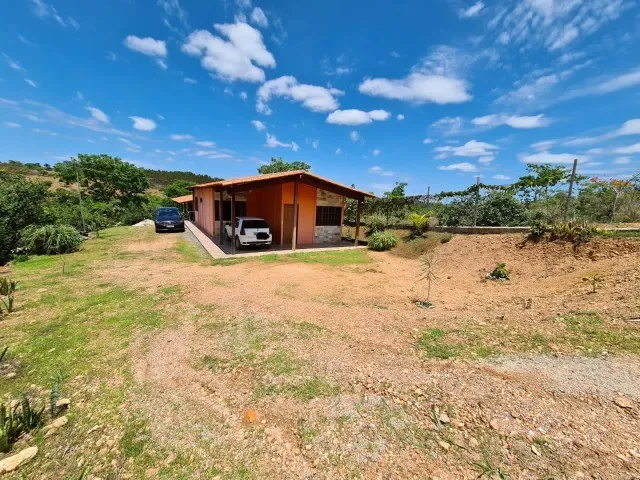 Imagem: Sitio Rural Medindo 2.300 M², Casa, Are