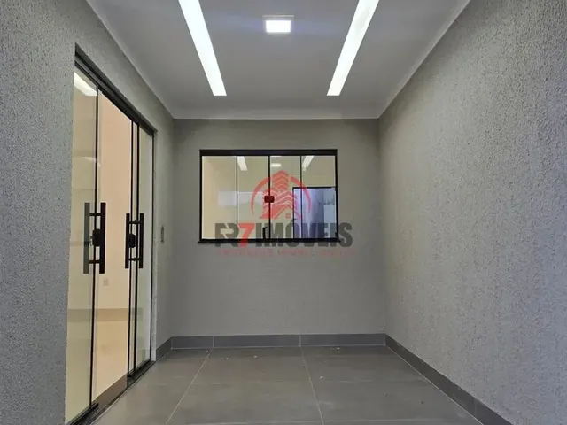 Imagem 13: Linda Casa! 2 Quartos Sendo 1S - Pé Direito Alto, Excelente Acabamento e Quintal - Jardim