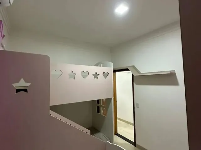 Imagem 16: Casa 3 Quartos Regiao Noroeste Casa de Rua com 3 Quarto(S) e 2 Banheiro(S) À Venda