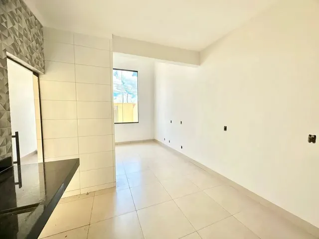 Imagem 8: Imóvel para Venda Possui 80 Metros Quadrados com 2 Quartos em Setor Santos Dumont