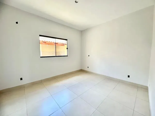Imagem 9: Imóvel para Venda Possui 80 Metros Quadrados com 2 Quartos em Setor Santos Dumont