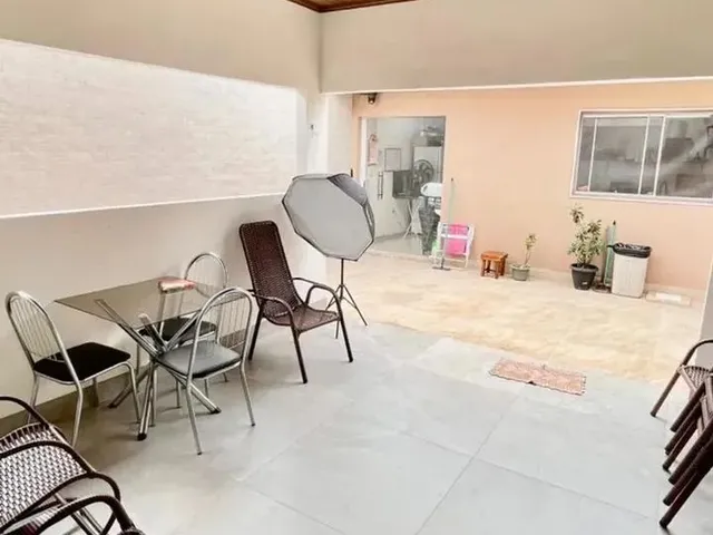 Imagem 8: Lote Contendo Casa + Kitnet + Cozinha Externa Reversível para Confecção