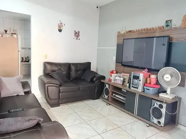 Imagem 12: Excelente Oportunidade de Moradia! o Imóvel Oferece Uma Configuração Confortável