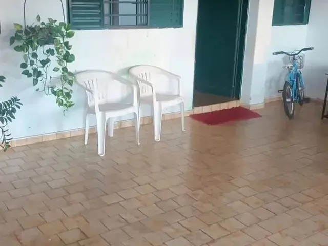 Imagem 13: Casa Setor União Frente Praça 3 Quartos Sendo 1 Suíte Parte Alta do Setor Oportunidade