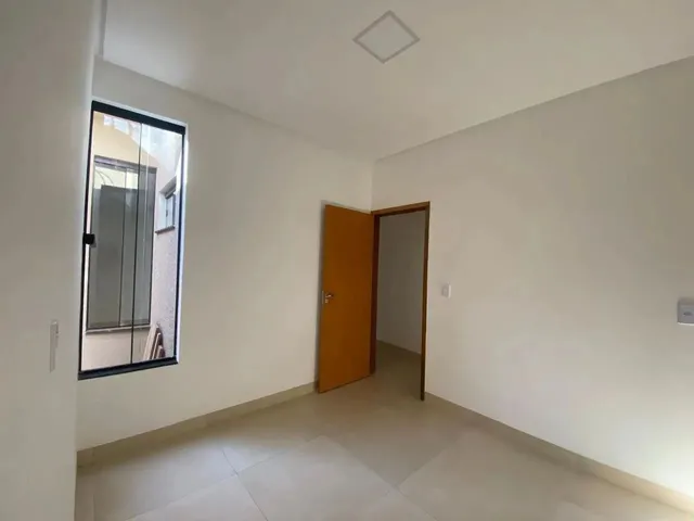 Imagem 11: Casa 3 Quartos - Parque Tremendão Casa de Rua com 3 Quarto(S) e 2 Banheiro(S) À Venda