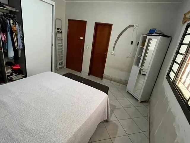 Imagem 3: Casa 2 Quartos 1 Suíte + Ponto Comercial