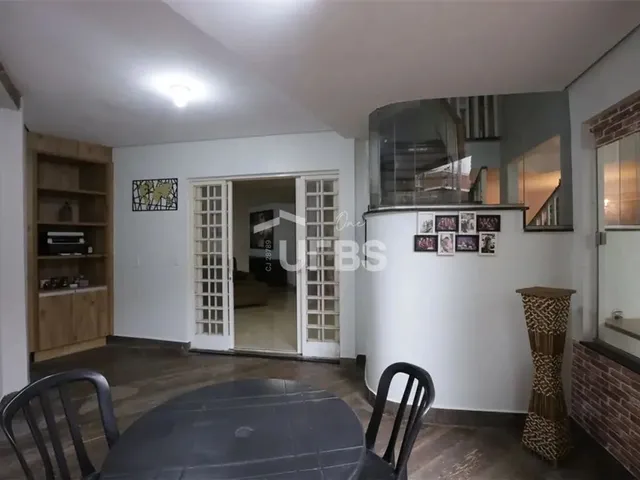 Imagem 12: 0 - Sobrado 4 Quartos, Sendo 2 Suítes