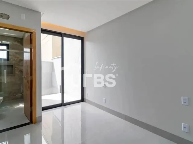 Imagem 8: Sobrado Geminado Pav. Térreo: Sala de Estar, Cozinha, Lavabo, 1 Quarto Suíte, Área De
