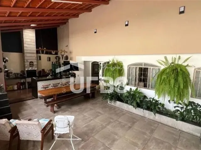 Imagem: 0 - Casa 4 Quartos, Sendo 1 Suíte
