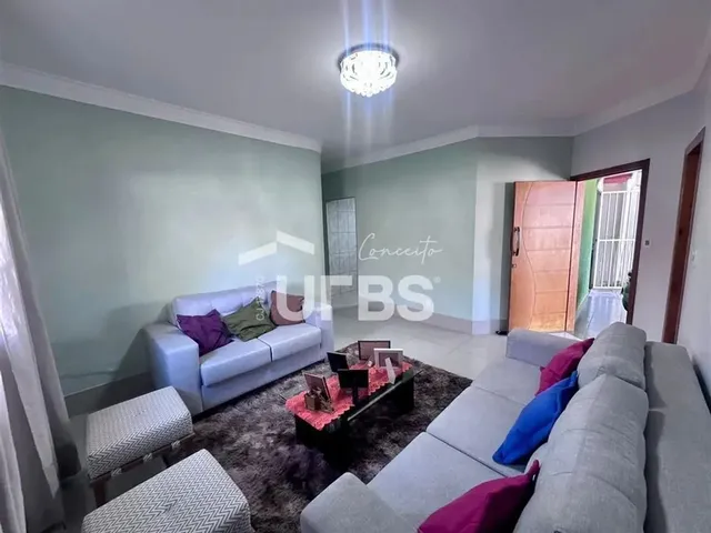Imagem: Casa Exclusiva de 4 Quartos no Jardim Ana