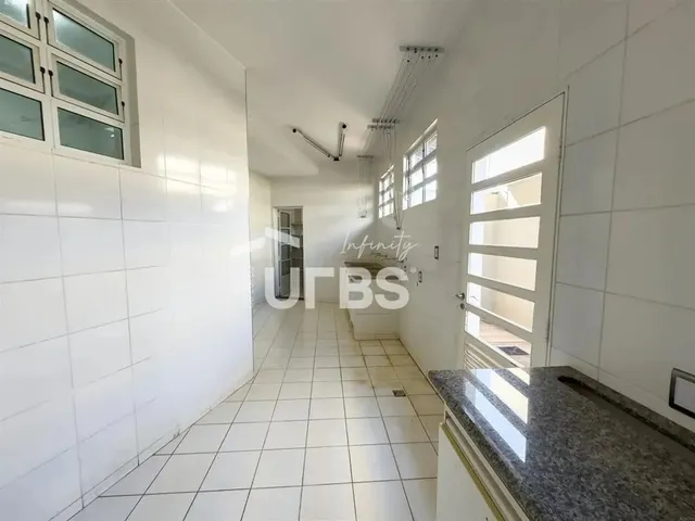 Imagem 12: Sobrado, com 6 Suítes, 9 Vagas de Garagem - 1.000 M² de Terreno com 515 M² De