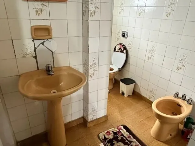Imagem 6: Casa À Venda, Ampla, Bem Localizada e Pronta pra Morar