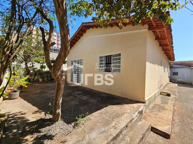 Imagem 6: Casa de Rua com 4 Quartos - Setor Sudoeste