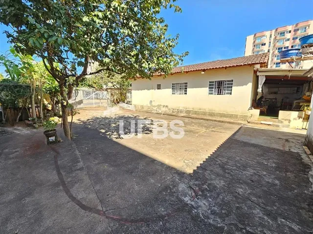 Imagem 4: Casa de Rua com 4 Quartos - Setor Sudoeste
