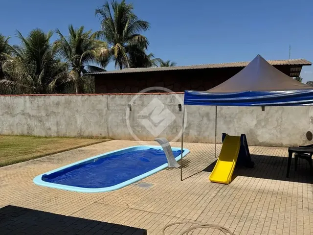 Imagem: Casa com 3 Quartos, Banheiro, Sala, Cozinha