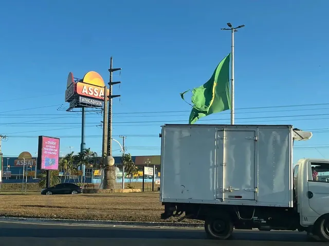 Imagem: Área 100X50 Próximo de Tudo em Caldas