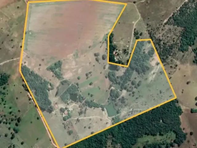Imagem: Fazenda a Venda À Apenas 5 Km do Empório