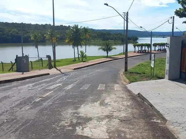 Imagem: Vende-Se Lote Um Ágio de Um Lote no Setor