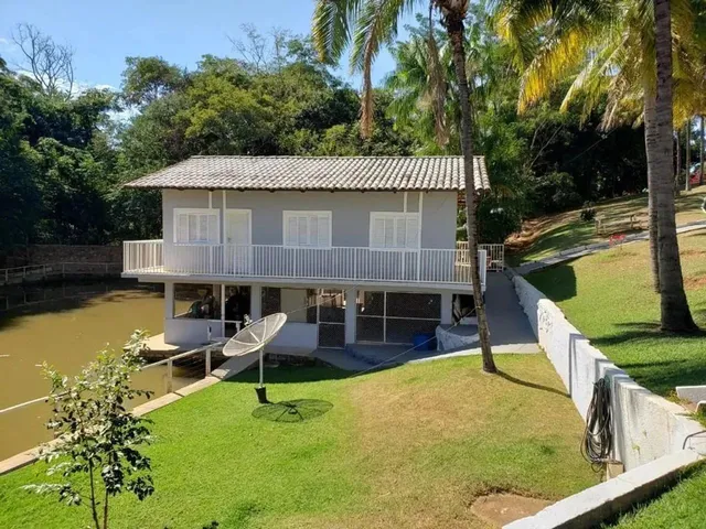 Imagem 7: Imóvel para Venda com 600 Metros Quadrados com 5 Quartos em Setor Central - Três