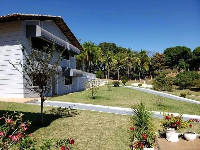 Imagem 11: Imóvel para Venda com 600 Metros Quadrados com 5 Quartos em Setor Central - Três